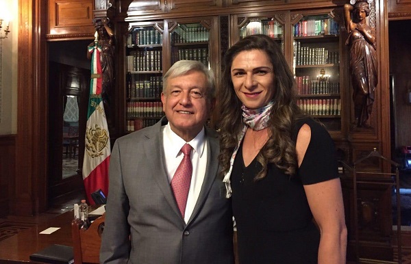 La tarde de este jueves, Guevara Espinoza visitó Palacio Nacional para reunirse con el Presidente Andrés Manuel López Obrador y allí se agendó la fecha de su protesta para el 10 de diciembre. Foto: Especial