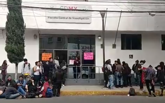 A consecuencia de la agresión, señaló la dependencia, un hombre resultó lesionado