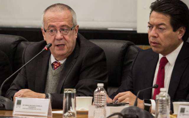 Además, detalló que previamente, en la sesión de mañana, el pleno cameral ratificará como secretario de Hacienda a Urzúa Macías