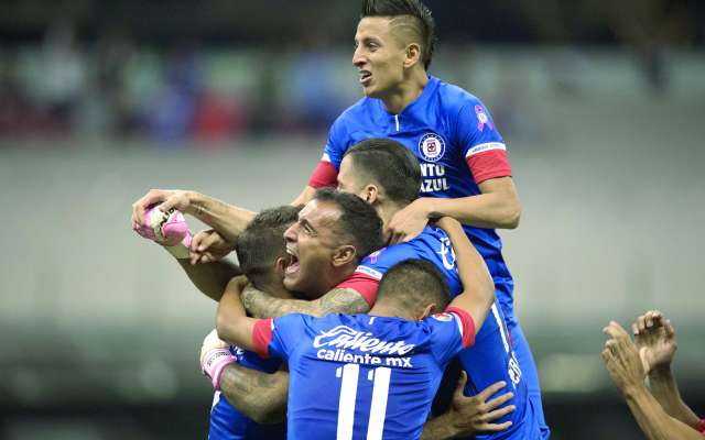 DOBLETE. Cruz
Azul busca la final
y el doblete, tras
ganar la Copa hace
unas semanas. Foto: : MEXSPORT