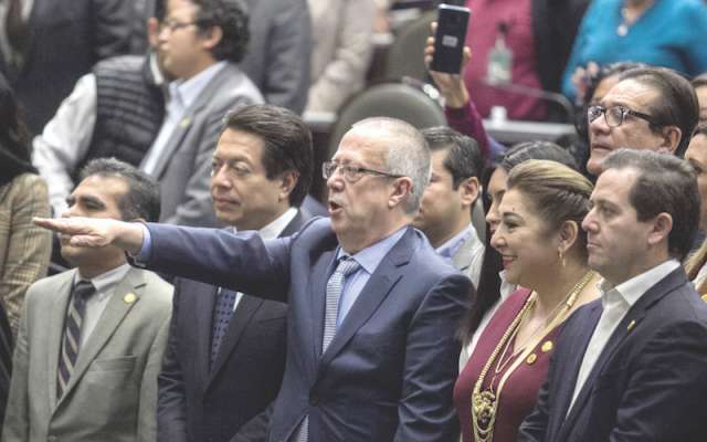 La Cámara de Diputados ratificó ayer a Carlos Urzúa Macías como secretario de Hacienda. Foto: Cuartoscuro