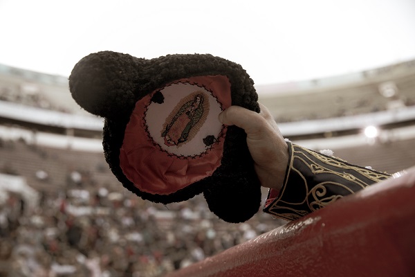 MONTERA. Para cuidar a los profesionales del toreo de pies a cabeza. Foto: PAULINO SANTIAGO