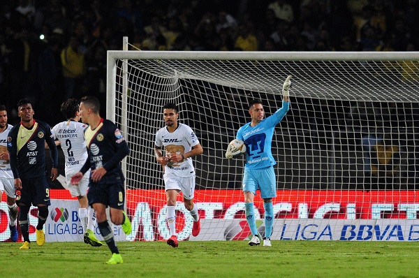 El mediocampista Diego Lainez, al minuto 21, adelantó a los de Coapa, mientras que el chileno Martín Rodríguez, al 51, emparejó los cartones. Foto: Cuartoscuro