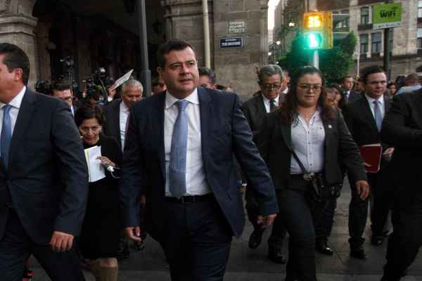 Amieva señaló que la nueva ejecutiva capitalina es una mujer talentosa y con mucha proyección. Foto: Cuartoscuro
