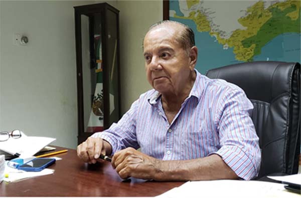 En la pasada administración del alcalde municipal por el PRD, Evodio Velázquez Aguirre, la deuda del Ayuntamiento con la CFE se incrementó. FOTO: ESPECIAL