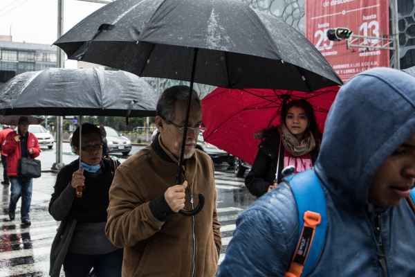 En la Ciudad de México se prevé una temperatura máxima de 22 a 24 y mínima de 6 a 8 grados Celsius. Foto: Archivo | Cuartoscuro