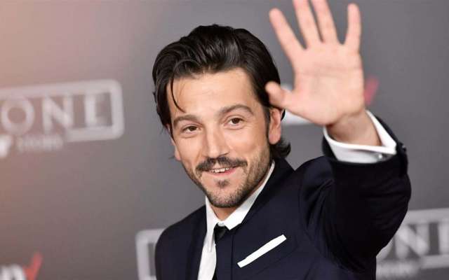 OBJETIVO. El actor explicó que la plataforma ayuda a distribuir producto nacional. Foto: Especial