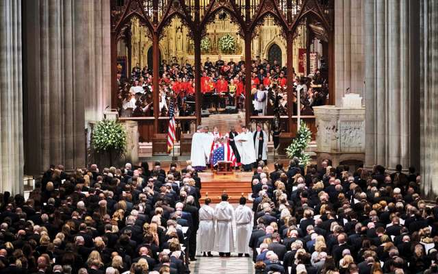 George H. W. Bush fue recordado con grandes elogios; es el último Presidente en combatir en guerra. Doug Mills/The New York Times