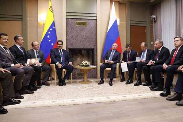 Poco antes del encuentro entre los dos dirigentes, el portavoz del Kremlin, Dimitri Peskov, afirmó que las