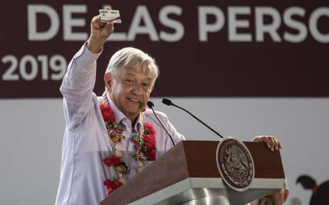 TLAPA DE COMONFORT, GUERRERO, 11ENERO2018.- Andrés Manuel López Obrador, presidente de México, encabezó el arranque del programa de