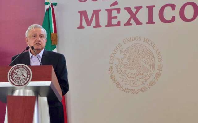 A la reunión con el titular del Ejecutivo Federal llegaron Martí Batres, presidente del Senado, además del coordinador de Morena en esa misma cámara, Ricardo Monreal