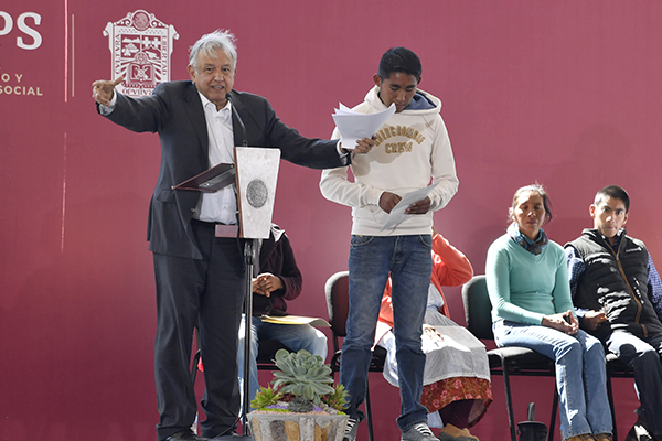 Amlo_Acambay