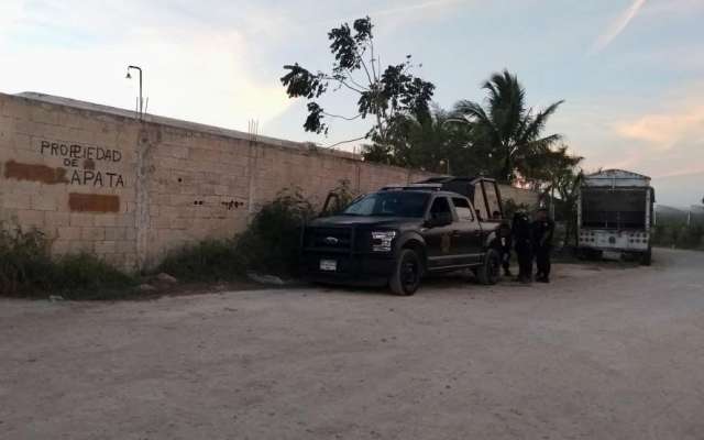 La bodega fue localizada a la altura del kilómetro 2.5 de la vía que conecta al municipio de Tixkokob