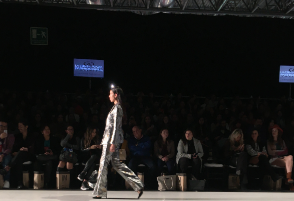 El desfile está inspirado en la transformación y la metamorfosis de las mariposas. Fotos: Luisa Franco