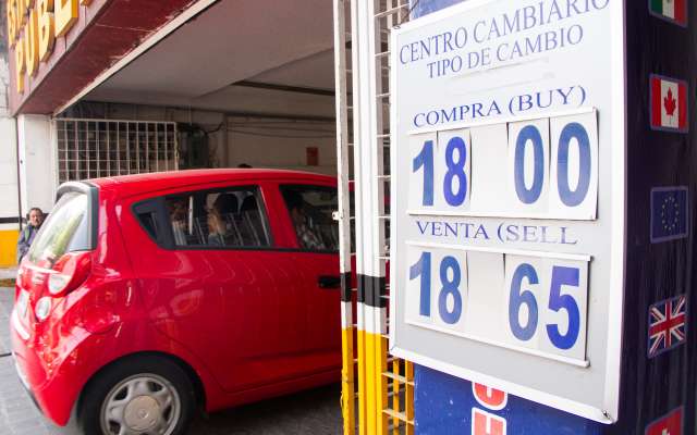 La moneda mexicana fue la divisa más apreciada, con respecto al dólar. FOTO: CUARTOSCURO