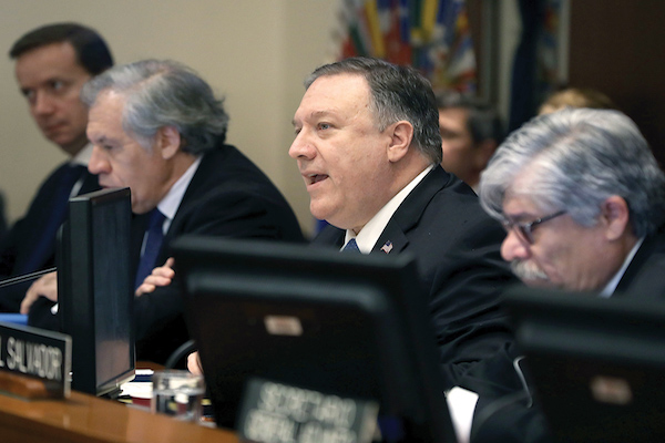 APOYO. Mike Pompeo llamó a los países de la OEA para respaldar a Juan Guaidó. FOTO: AFP