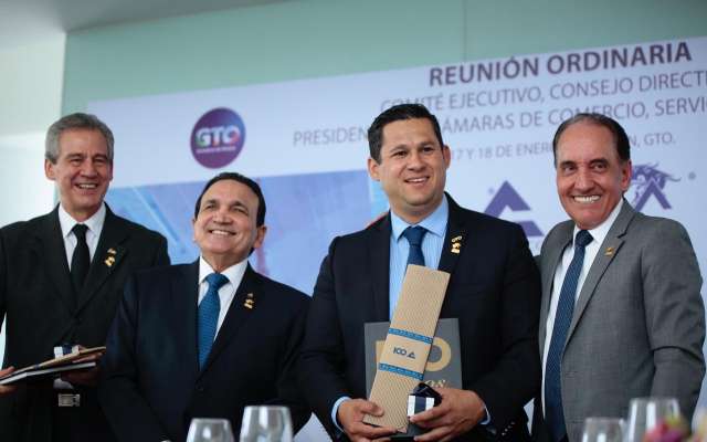 Reconocen la labor del gobernador