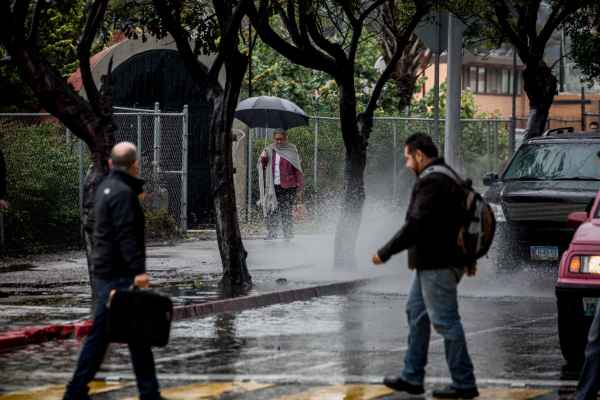 La CDMX tendrá una temperatura máxima de 21 a 23 y mínima de 8 a 10 grados Celsius. Foto: Archivo | Cuartoscuro