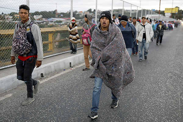 migrantes_fila_frontera_chiapas