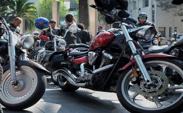 El parque vehicular de las motocicletas creció en nuestro país hasta más de 1,000% durante los últimos 18 años, según datos del Inegi