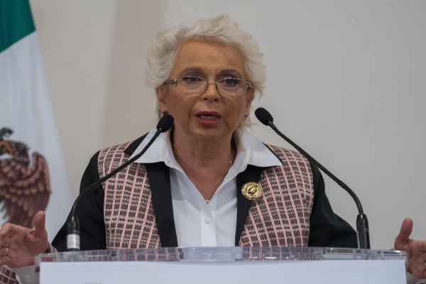 Sánchez Cordero le deseo el mayor de los éxitos a Zaldívar en su nueva encomienda. Foto: Archivo | Cuartoscuro