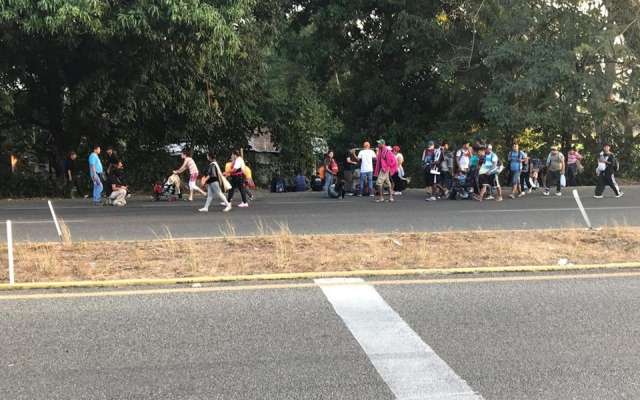 La segunda caravana migrante continúa su paso por el estado de Chiapas. FOTO: ESPECIAL