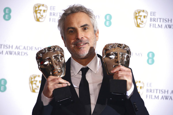 Pero el éxito que el filme tuvo en su estreno en el Festival de Venecia, donde se hizo con un incontestable León de Oro, marcó el inicio de una exitosa carrera internacional