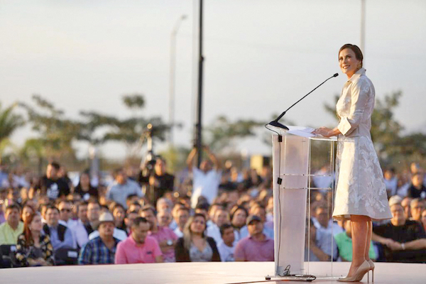 Rosy Fuentes de Ordaz, presidenta del DIF Sinaloa. Foto: Especial.