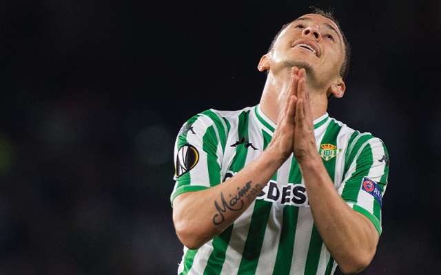 Andrés Guardado cedió su lugar a su compatriota Diego Lainez. Foto: AFP