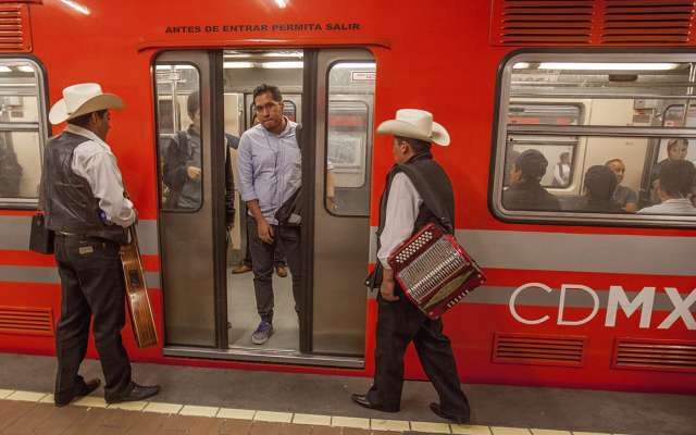 Entre los objetos perdidos están prótesis de extremidades. FOTO: CUARTOSCURO