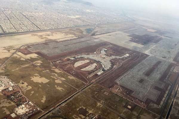 México informó que liquidó más de 34 mil mdp a los tenedores de la Fibra E del NAIM. FOTO: ESPECIAL