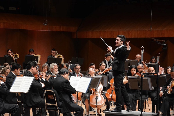 Rodolfo ganó tras interpretar “Collage”, del compositor Armando Luna y el cuarto movimiento de la