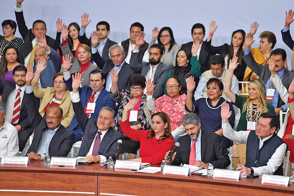 Claudia Ruiz Massieu aseguró que la renovación del partido va en serio. FOTO: PABLO SALAZAR