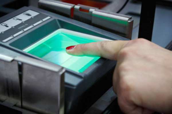 La huella dactilar será necesaria cuando los clientes soliciten una apertura de cuenta; créditos de consumo; contratación o cancelación de banca digital. Foto: Archivo | gmlfzc.com