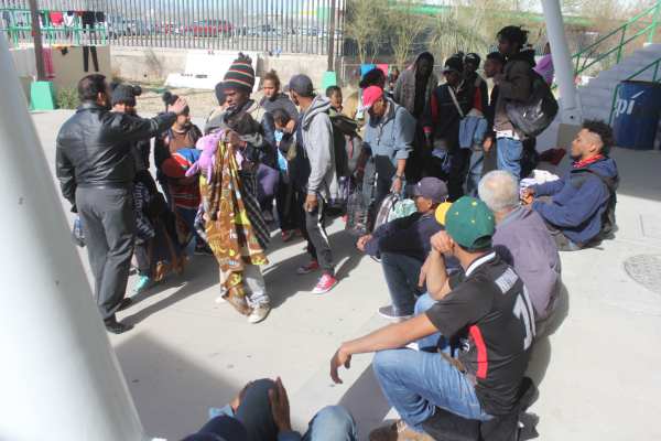 La tercer caravana migrante no pudo ingresar a México. Foto: Cuartoscuro