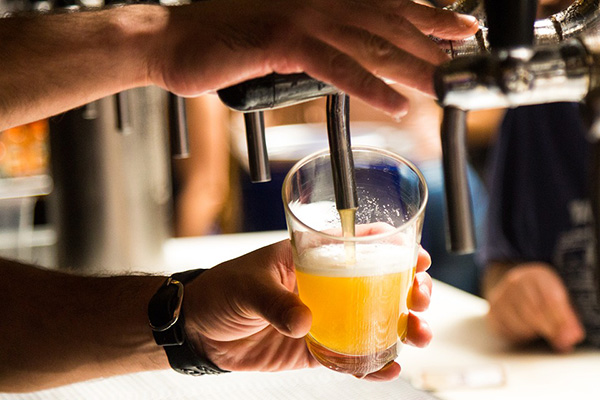 Para este día del amor y la amistad el grupo, Cerveza Modelo te da una radiografía de tres cervezas. FOTO: ESPECIAL