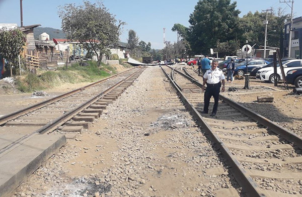 La empresa ferroviaria Kansas City fue la que informó sobre la liberación de las vías.
FOTO: ESPECIAL
