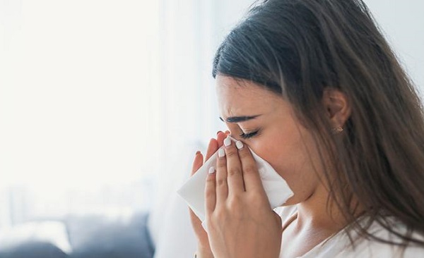 Existen dos tipos de sinusitis: la aguda, que no se extiende por más de tres o cuatro semanas y la crónica, la cual se caracteriza por el agravamiento de la inflamación y la persistencia de la enfermedad por más de tres meses. Foto Especial