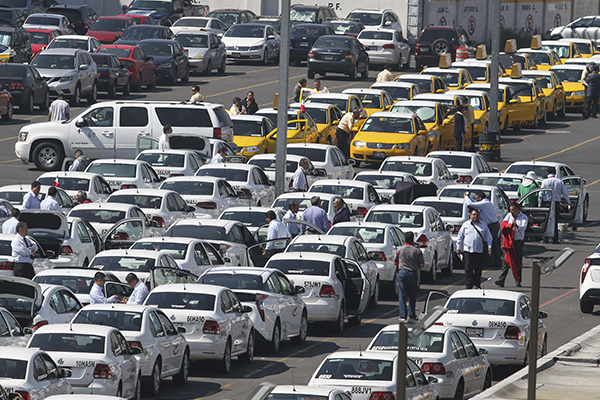 taxis_Aeropuerto1