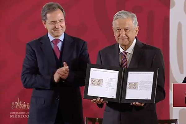 Jorge González Camarena creó en 1962 una imagen única para los libros de texto gratuito. FOTO: ESPECIAL