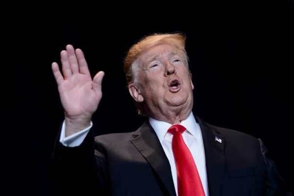 Fiel a su costumbre, Donald Trump manifiesta la urgencia del muro a través de su cuenta de Twitter. Foto: Archivo | AFP