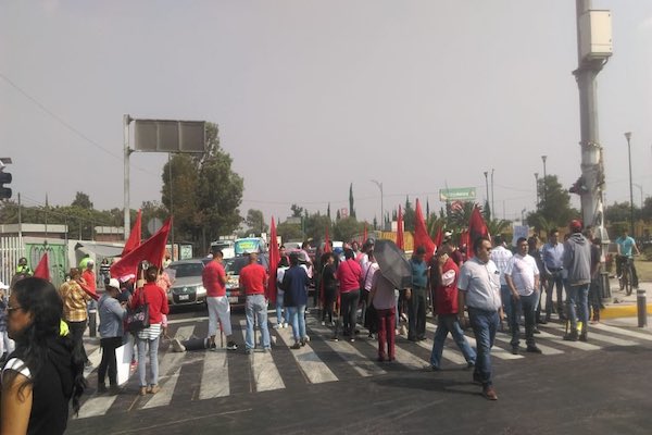 El bloqueo está a la altura del Eje 5 Sur, en la colonia Chimalistac de Juárez. Foto: @JerrxG13