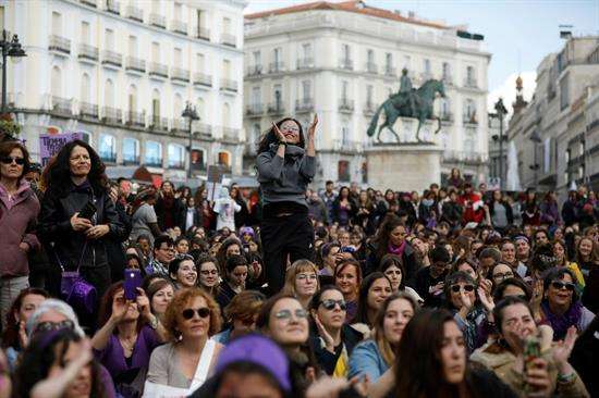 350 mil mujeres salieron a la calle en Madrid, según fuentes policiales.FOTO: EFE