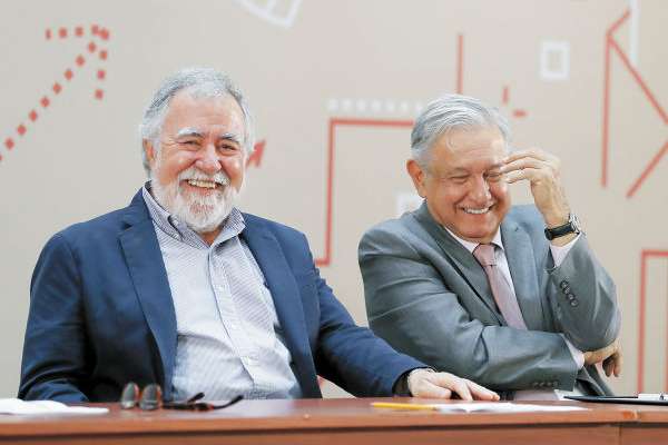 RELACIÓN. Alejandro Encinas y el presidente López Obrador tienen años colaborando juntos, desde que el segundo era jefe de Gobierno de la CDMX. Foto: Notimex