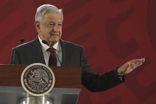 AMLO_civismo