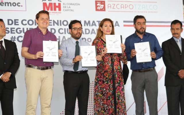Los mandatarios impulsan el acuerdo en redes con los hashtags #CuauhMHAzcapo #YoTeCuido. Foto: @vromog