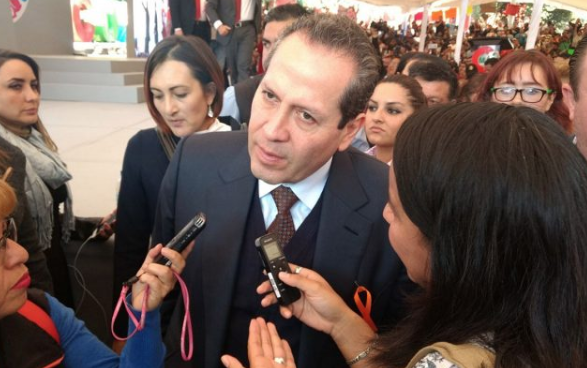 Eruviel aclaró que la iniciativa la presenta no sólo como senador, sino como mexicano y sin tintes partidistas. FOTO: ARCHIVO/ NOTIMEX