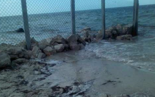 El muro fue denunciado por medio de redes sociales. FOTO: ESPECIAL