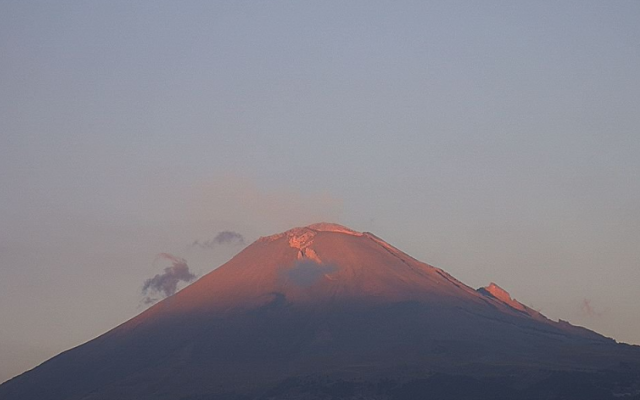 Protección Civil subrayó que continúa la restricción de acceso al volcán. FOTO: Tomada de @PC_Estatal