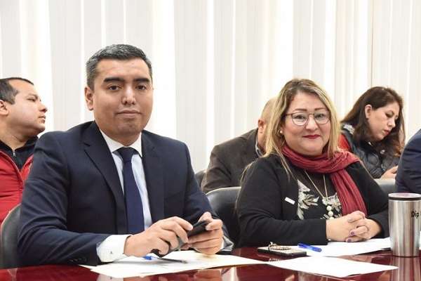 A través de sus redes sociales, Leal Segovia reflejaba ser un fiel luchador contra el aborto, asistía a foros sobre dicho tema y también se pronunciaba contra el matrimonio igualitario. Foto: Especial
